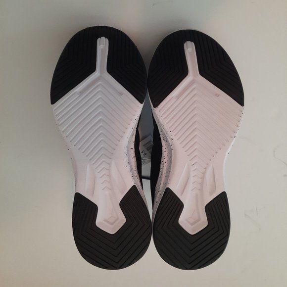 Puma Women 6.5 Sneaker Black Contempt Demi White Fox Glove New - Picture 5 of 5